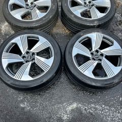 Audi Alloys 265/45R21 103H