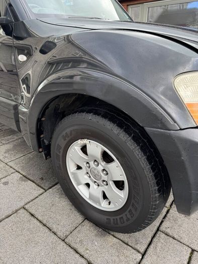 Mitsubishi Pajero 2006