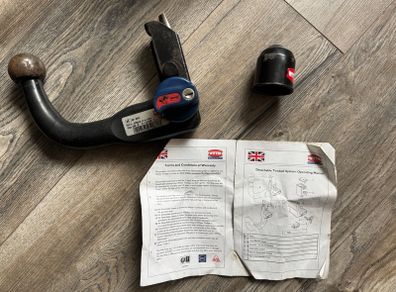 Witter detachable towbar arm
