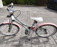 Girls Bike 20" 6 - 9 Yr old Pendleton Hanberry