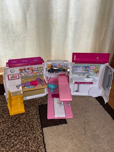 Barbie Careers Care Clinic Playset