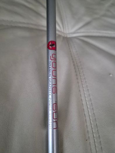 Junior golf club