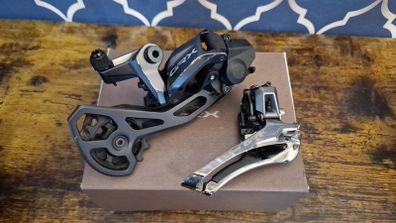 Shimano GRX 2x12sp groupset w DT Swiss Wheelset