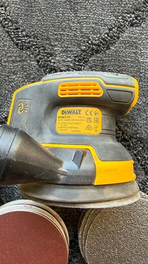 DeWalt tool set