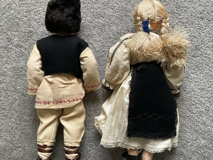Collector Rare Pair of 50s USSR vintage dolls in Romanian Costumes
