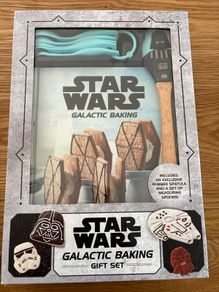 Star Wars Galactic Baking Gift Set :