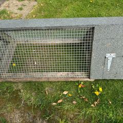 Rabbit hutch