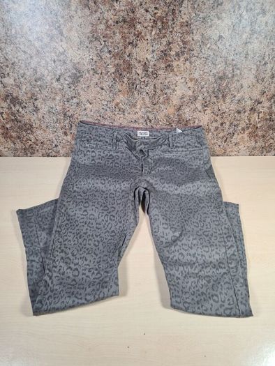 womens TOMMY HILFIGER jeans grey leopard print stretchy Size W31 L32