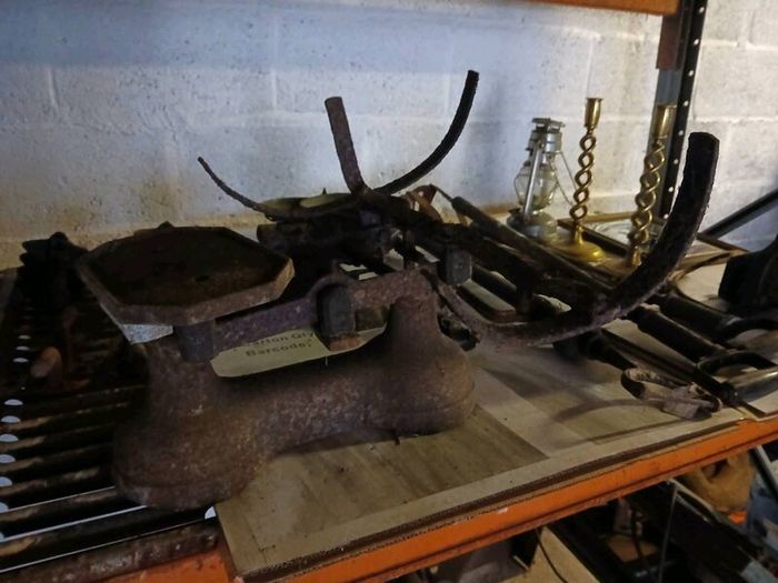 Job lot of vintage items