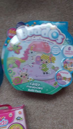 Beados Branded - Fan & Beads set
