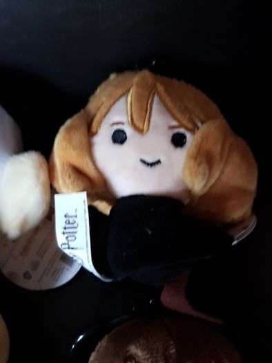 set of 4 harry potter keyrings