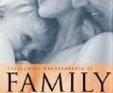 The Hamlyn Family Health Book - DR. MICHAEL APPLE