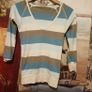 Next 'V' Necked Hoodie /Jumper Age 9 Image 6