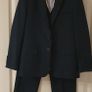 Boys navy suit Image 2