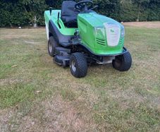 ride on lawnmower