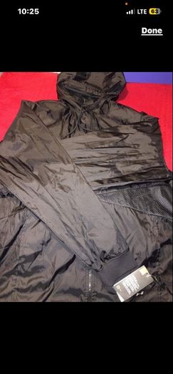 Under armour rain jacket Full Zip Men Hoodies and 1/3 zip Size xxl Brand new