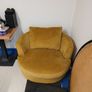 swivel chair Image 4