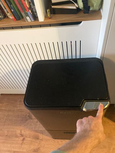 FREE 60L Bin/Recycling Bin/Food Bin all in one!