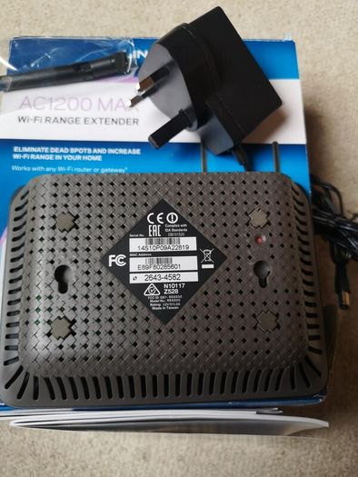 Linksys Ac1200 wireless extender RE6500