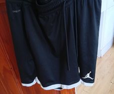 Jordan shorts XL
