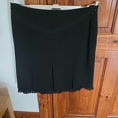 Ladies Black Karen Millen Skirt Size 12