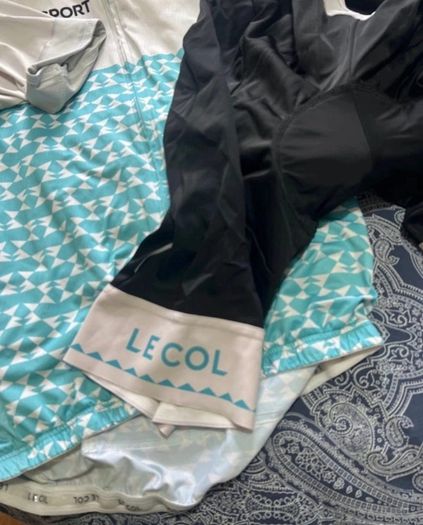 Le Col (Eurosport) Cycling Kit