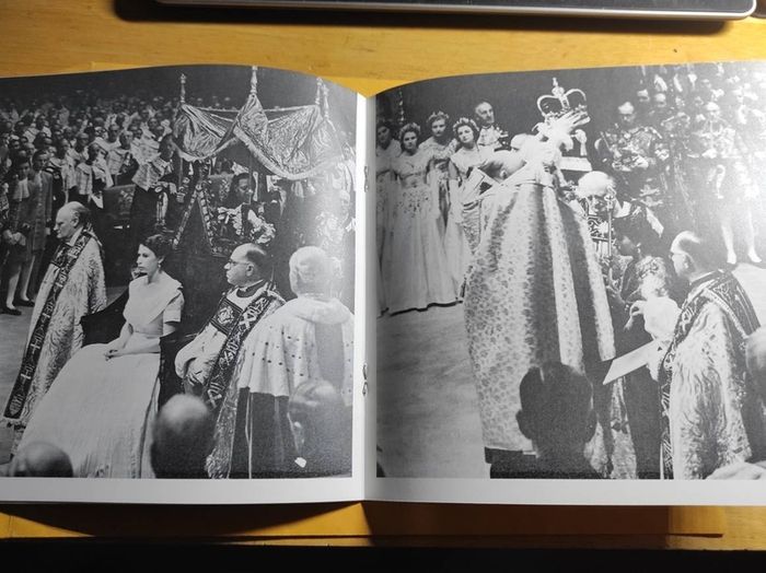25th Anniversary of the Coronation stamps