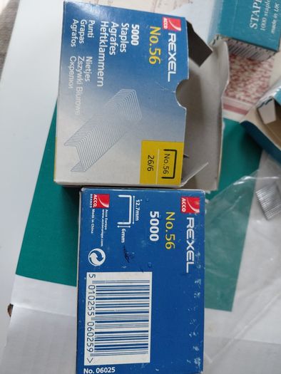 Rexel staples