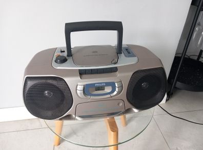 philips stereo  system