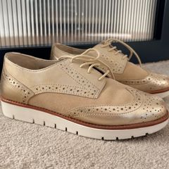 Scholl memory cushion shoes Size 4/37