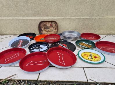 job lot pub advertising trays