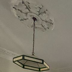 Beautiful tiffany-style stained glass ceiling light