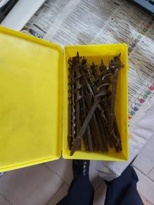 Box of 22 Various drill Bits, in very good condition