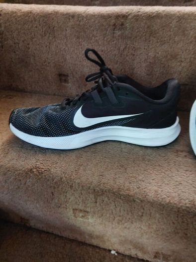 Nike Downshifters Ladies size uk 5.5