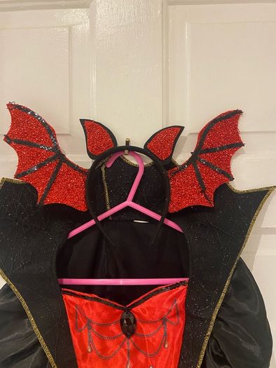 Halloween vampire dress and headband age 7-8
