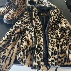 ladies coat & boots