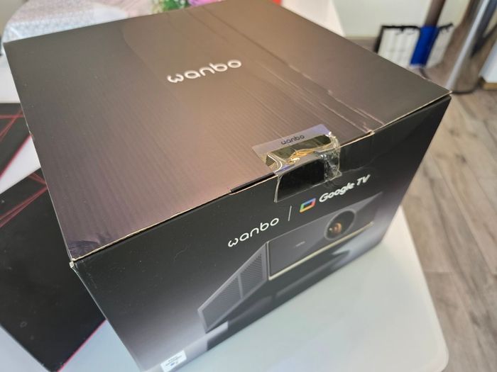 Wanbo X7 Pro Max Smart Projector 1500 ANSI, Official Google TV, 1080p HDR10 (Brand New / Sealed)