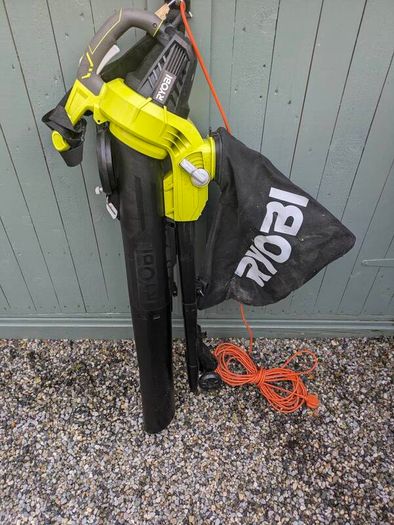 Ryobi leaf blower
