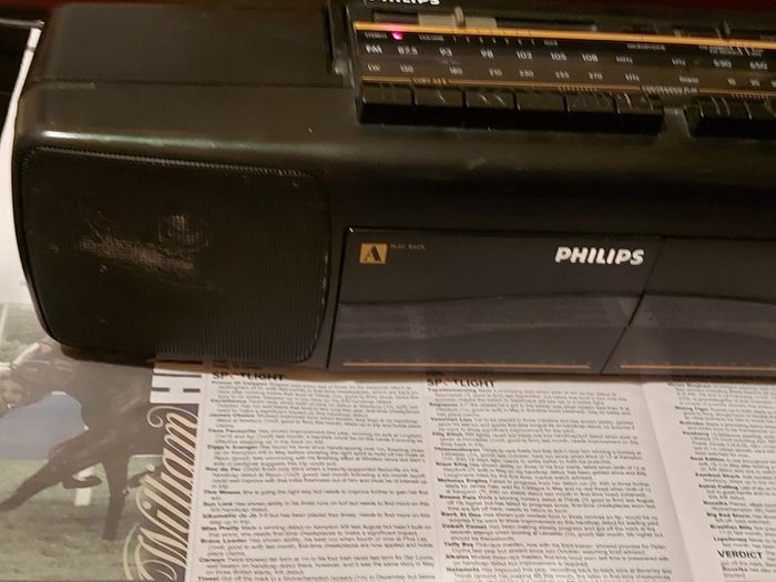 Vintage Philips AW 709205 Portable Dual Cassette Radio Boombox Era 1980s, in excellent condition and everything working perfect