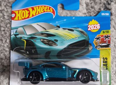 Hot Wheels - 2024 Aston Martin Vantage GT3