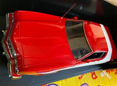 Ford Grand Torino 1/18 Ertl Starsky and Hutch