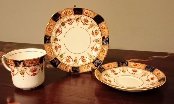 Vintage Colclough China Imari Style Tea Set. Bone China.Made in Longton, England.