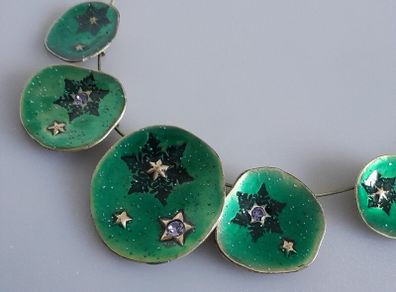 NECKLACE - Ikita Paris - Apple Green Enamelled