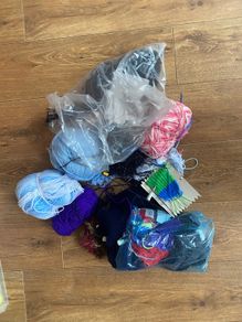 Wool Bits & Pieces
