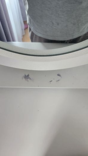 Dressing table
