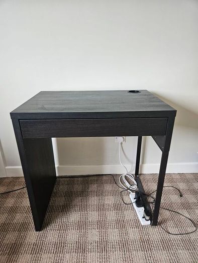 IKEA Micke Desk