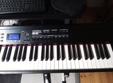 Roland RD700 SX