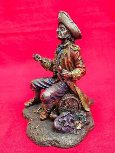 Pirate Captain with Treasure - Veronese Design, 2000