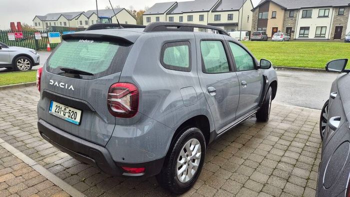 2023 Dacia Duster