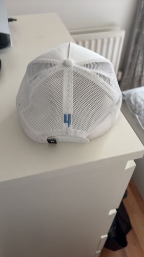 Yelir cap